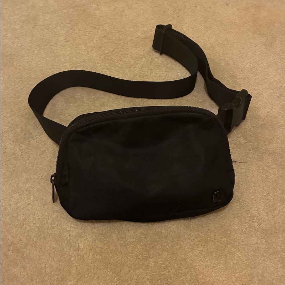 Lulu Black Fanny Pack Bag